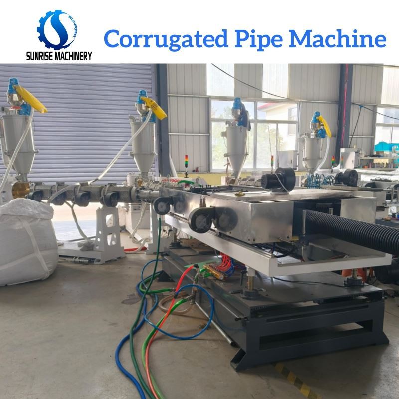 آلة تصنيع أنابيب مجاري الكابلات HDPE / خط إنتاج الأنابيب المموجة